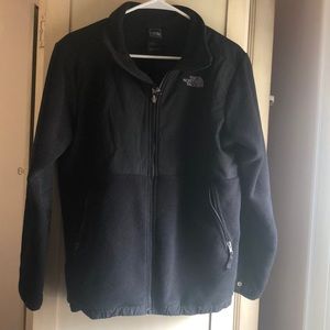 Black north face jacket